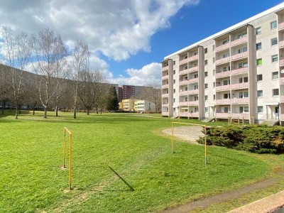 Erdgeschosswohnung mit Balkon