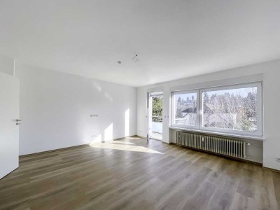 Erstbezug nach Sanierung: Charmante 3-Zimmer-Wohnung mit Balkon in Kronberg-Schönberg