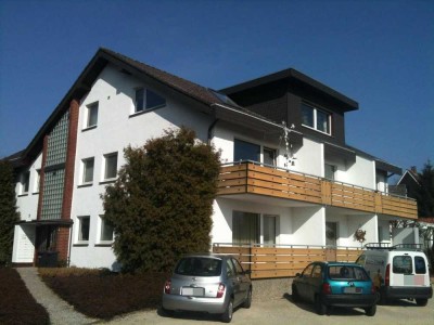 Single-Appartement im Erdgeschoß mit Balkon und Einbauküche