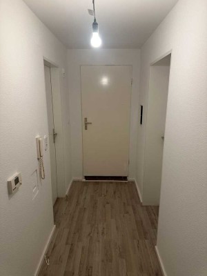 3 Zimmer Souterrainwohnung in Ginsheim-Gustavsburg mit EBK