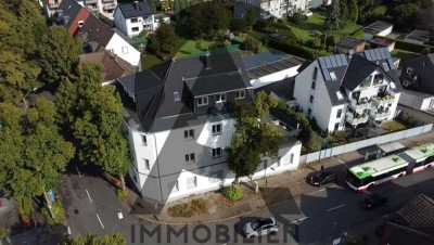 Traumhafte 4 Zimmer Erdgeschoss Wohnung mit Garten