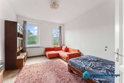 Nähe der Innenstadt & freiwerdend! Großzügige 2 Zimmer-Wohnung mit Balkon in denkmalgeschütztem Haus