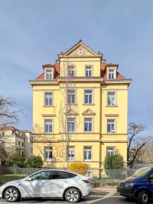 Charmante 3-Zimmerwohnung mit Balkon in Dresden-Striesen Ost