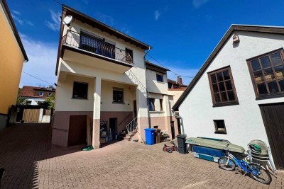 Kelkheim - Ruppertshain: Kapitalanlage! Vermietetes Ein- bis Zweifamilienhaus in Ruhelage!