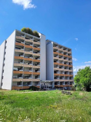 Vermietete & renovierungsbedürftige 1-Zimmerwohnung samt TG-Stellplatz
