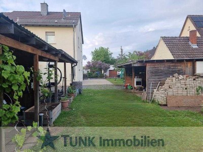 Doppelhaushälfte mit großem Grundstück In Kahl am Main!