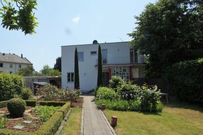 2-Zimmer-Wohnung in wunderschöner Lage in einem 2-Parteienhaus in Euskirchen
