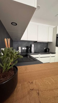 Möblierte 1-Zimmer-Wohnung im Herzen von Vöhrenbach – kernsaniert, modern & mit zwei Balkonen