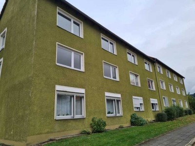 Renovierte 3-Zimmer-Wohnung mit Duschbad in ruhiger Wohngegend