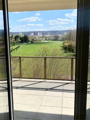Ganz oben wohnen! Sonnige 4 Zimmer-Neubauwohnung mit Aussicht. Besichtigung 17.05 u. 18.05. 14 h bis