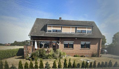 Vollständig renovierte 3,5-Zimmer-Wohnung mit Balkon und EBK in Stuhr