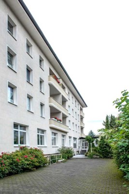 Zentral an der Stadthalle - Helle 2 Zimmer Wohnung in  Wuppertal Elberfeld