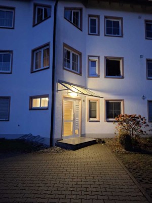 Amberger Straße 45, 86807 Buchloe, zusätzlich angeboten sind 1 oberirdischer Stellplatz + 1 TG