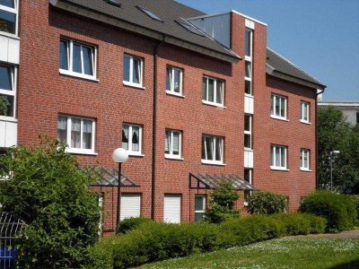 Dachgeschosswohnung mit 3,5 Zimmern und traumhafter Dachterrasse ( WBS)