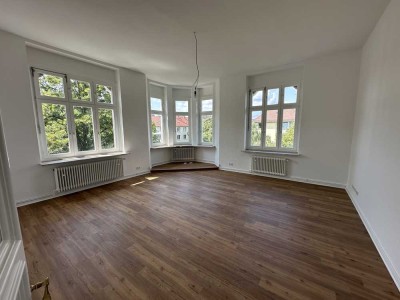 Frisch sanierte 2-Zimmer Altbauwohnung, gefragte Lage
