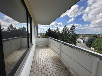 Elegante Wohnung in Pulheim mit beeindruckendem Ausblick.