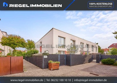 Sie hier? Wir auch! Bj. 2016, Stilvolles Endhaus in Toplage – gehobene Ausstattung & 2 TG. -Plätze