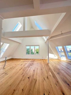 Panorama Penthouse-4 Zi.-Dachterrasse-Energie A+ -Wärmep,./Solar,-Klima-Einbauküche-Aufzug-Luxus