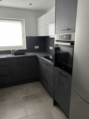 Modernisierte 4-Raum-Wohnung mit Balkon in Koblenz