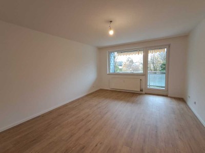 3 Zimmer – Balkon – Aufzug – Stellplatz (optional) - Erstbezug nach Renovierung