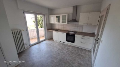 Stilvolle 3-Zimmer-Wohnung mit Einbauküche in Oftersheim