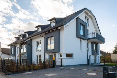 Erstbezug - Stilvolle 4-Zimmer-Wohnung mit gehobener Ausstattung mit Balkon in München Untermenzing