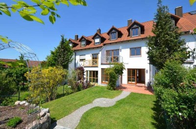 Neu renoviertes 5-Zi.-Reihenhaus mit 3 Bädern in Wenzenbach