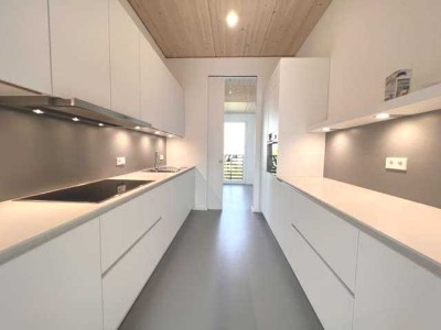 Neubau Dachgeschoß/Maisonette Wohnung