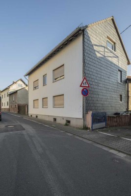 Historischer Bauernhof mit großem Potenzial vor den Toren Wiesbadens