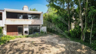 Beste Lage Passau - Haidenhof Süd: Reiheneckhaus auf großem Grundstück - renovierungsbedürftig