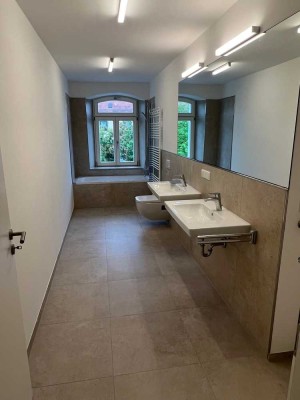 Exkl. 4-Zi.-Südterrassenwhg. mit innovativem, umweltbew. Heizkonzept