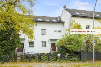 IMMOBERLIN.DE - Sympathisches Haus mit Südterrasse, Balkon & Gestaltungspotenzial in familiärer Lage