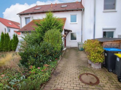 Bezugsfreies Reihenmittelhaus im beliebten Dölau