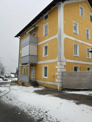 Praktische 2-Zimmer-Wohnung mit Südbalkon und Bergblick – gepflegt, gut geschnitten und vermietet