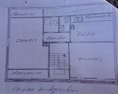 Gepflegte möblierte DG-Wohnung mit zwei Zimmern und EBK in Plankstadt