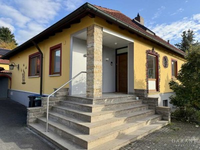 Exklusiver Bungalow mit großzügigem Grundstück zur Miete in Iphofen