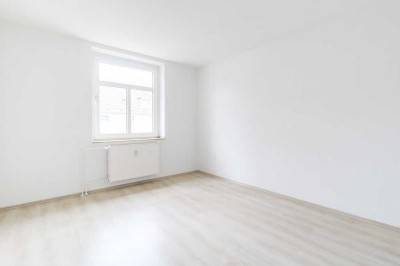 *Frisch für Sie saniert!* - Helle und Freundliche 2-Zimmer-Wohnung