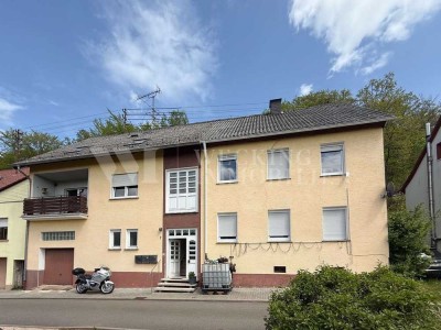 Solides MFH mit großem Garten in Nohfelden – 3 Einheiten, 304 m² Wohnfläche auf 1.471 m² Grund
