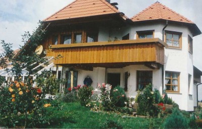 tolles, großzügiges 8-Zimmer-Haus in Schömberg