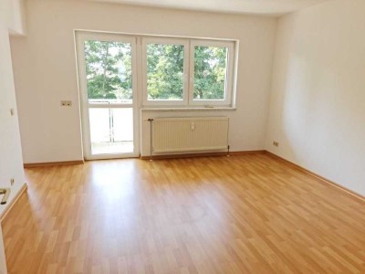 +++ Wunderschön, ruhig gelegene 3-Zimmer-Wohnung mit Balkonblick ins Grüne +++