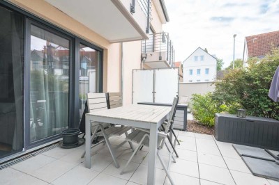 Fast NEUBAU: Wohlfühlwohnung mit vielen positiven Attributen, großer Terrasse und Tiefgaragenplatz