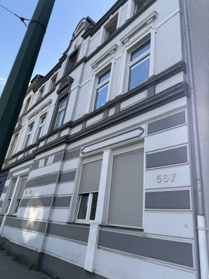 Schöne 2-Zimmer-Wohnung mit gehobener Innenausstattung in Essen