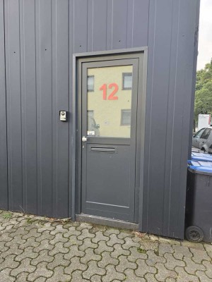 Helle 4-Zimmer-Wohnung mit eigenem Eingang und offener Küche