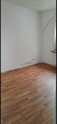 Schöne 2 Zimmerwohnung im Hinterhaus