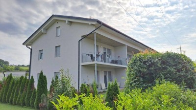 Eigentumswohnung (ca. 60 m²) mit sonnigem Balkon, Carport und Klima in Feldbach