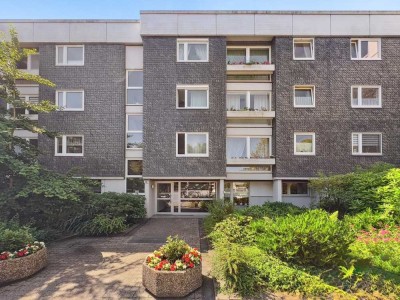 Licht, Raum & Komfort - stilvoll sanierte 4-Zimmer-Wohnung mit Loggia und Tiefgarage!