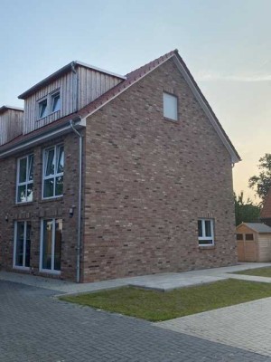 Doppelhaushälfte 153m² WF, 5 Zimmer in Nienhagen sucht neue Mieter