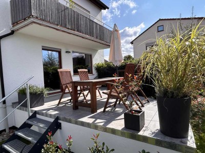 Wunderschöne Erdgeschosswohnung mit EBK und großzügiger Terrasse