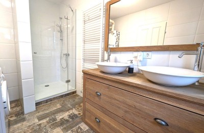Charmante Wohnung mit herrlichem 118m² Eigengarten in Döbling - absolute Ruhelage!