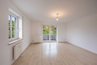 NÄHE PILSENSEE: BEZUGSFREIE 2-ZI.-WHG. MIT BALKON IN SEEFELD/HECHENDORF
